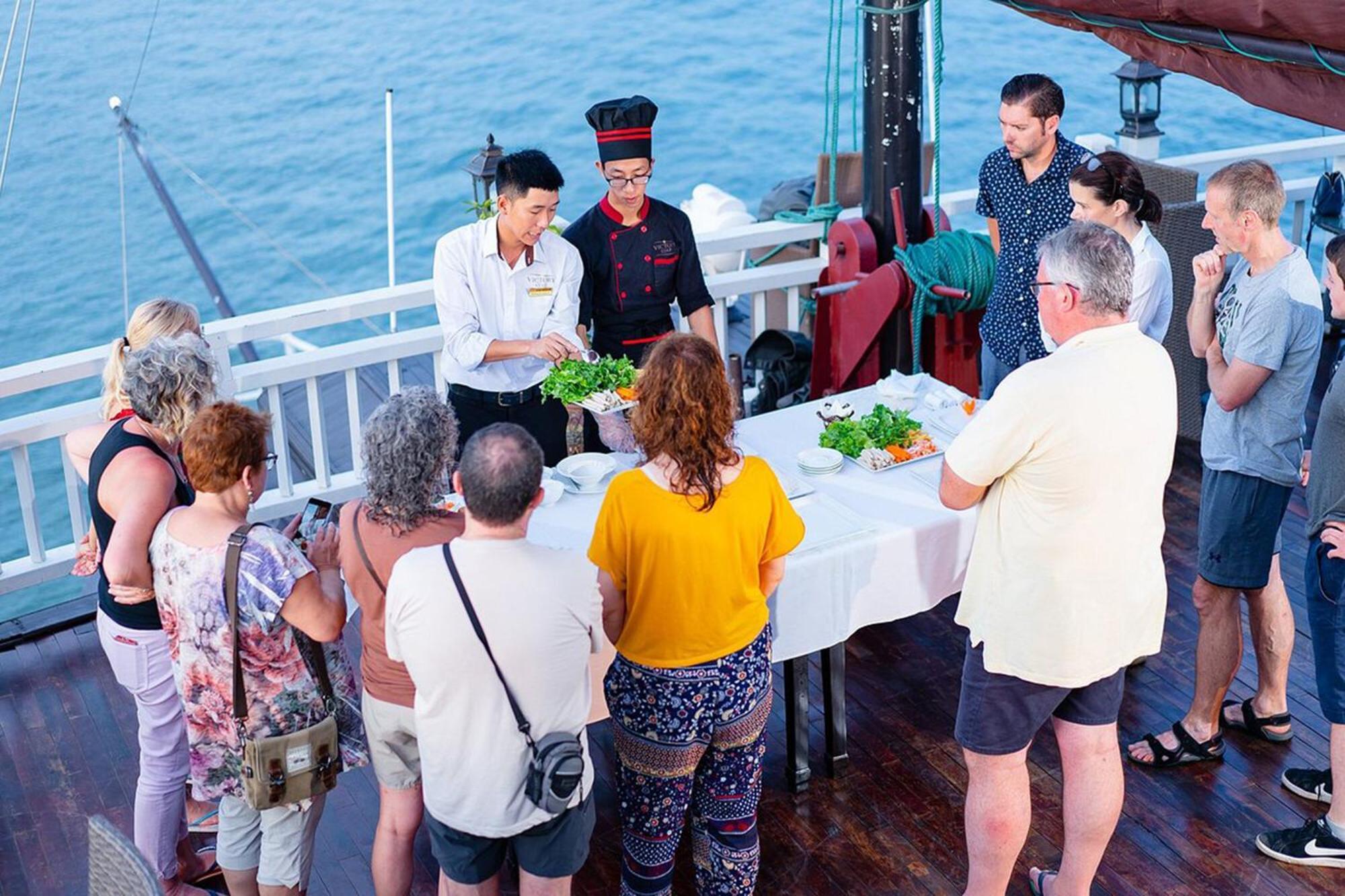 Hotel Halong Arcadia Cruise Ha Long Esterno foto