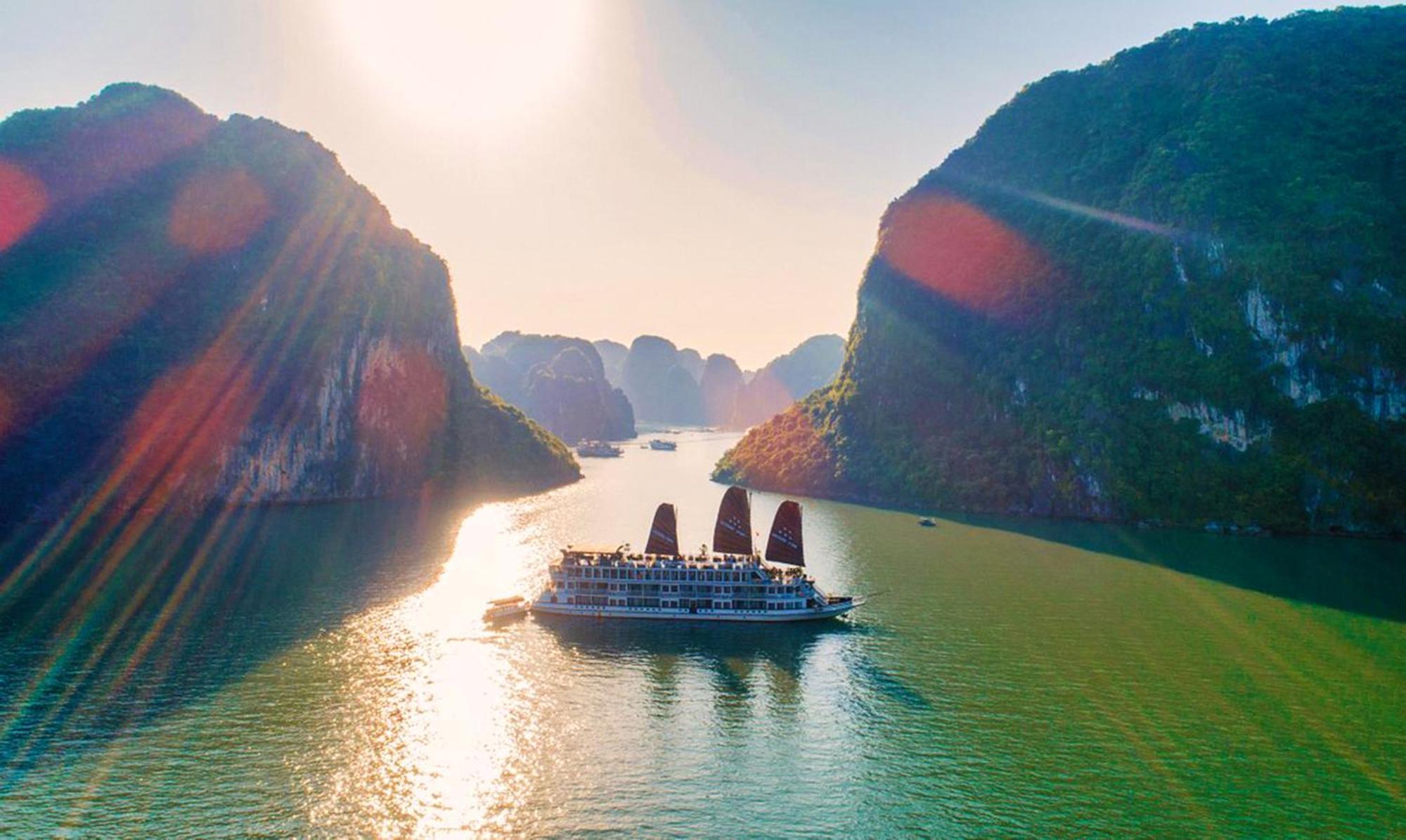 Hotel Halong Arcadia Cruise Ha Long Esterno foto