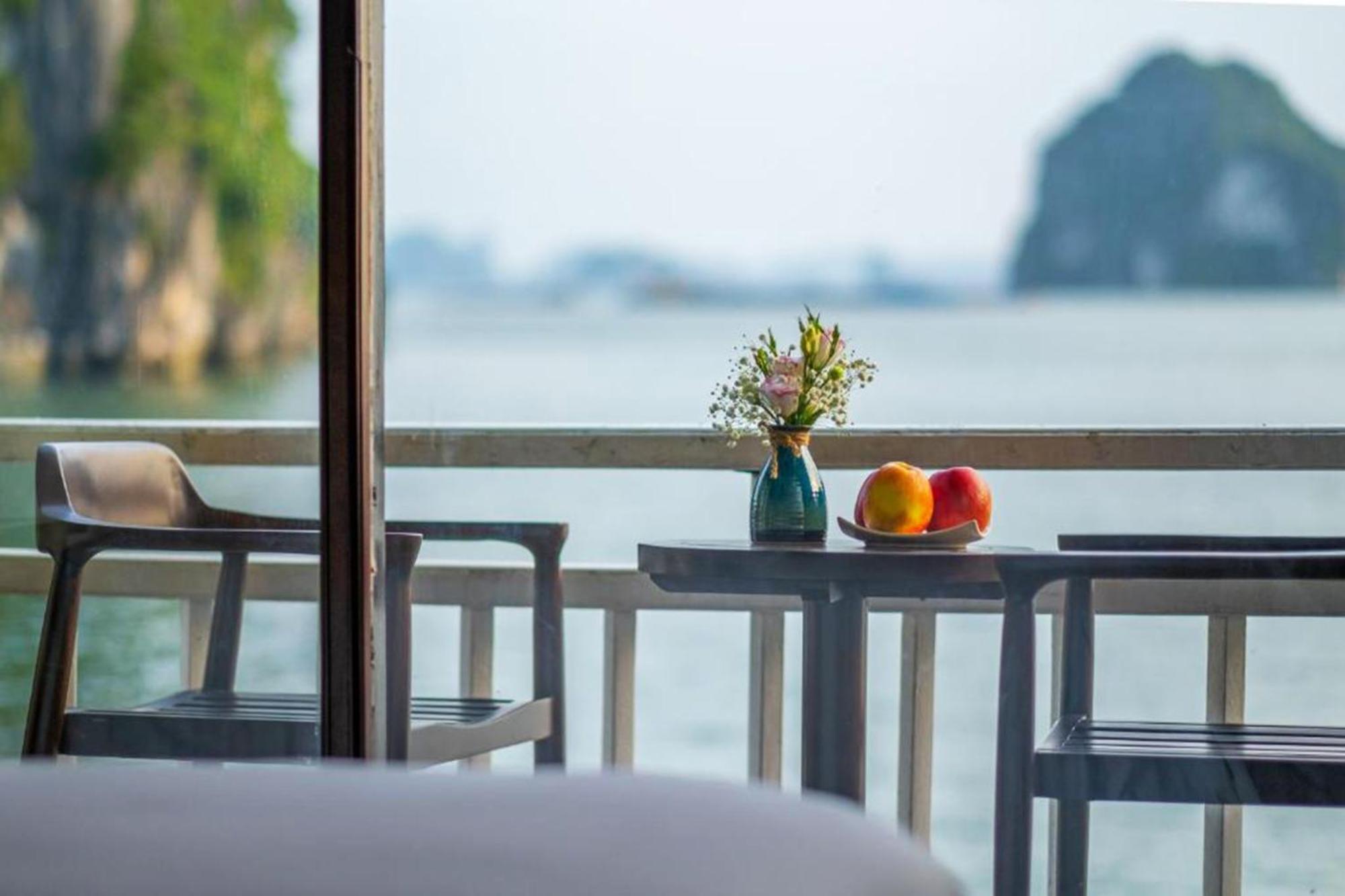 Hotel Halong Arcadia Cruise Ha Long Esterno foto
